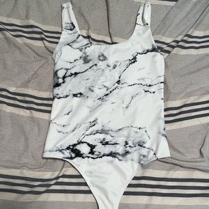Express marble bodysuit